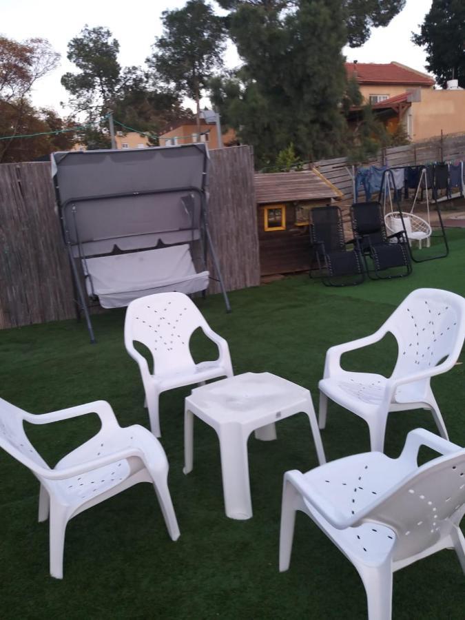 Akhva Accommodation Unit-אחווה יחידת אירוח Арад Экстерьер фото
